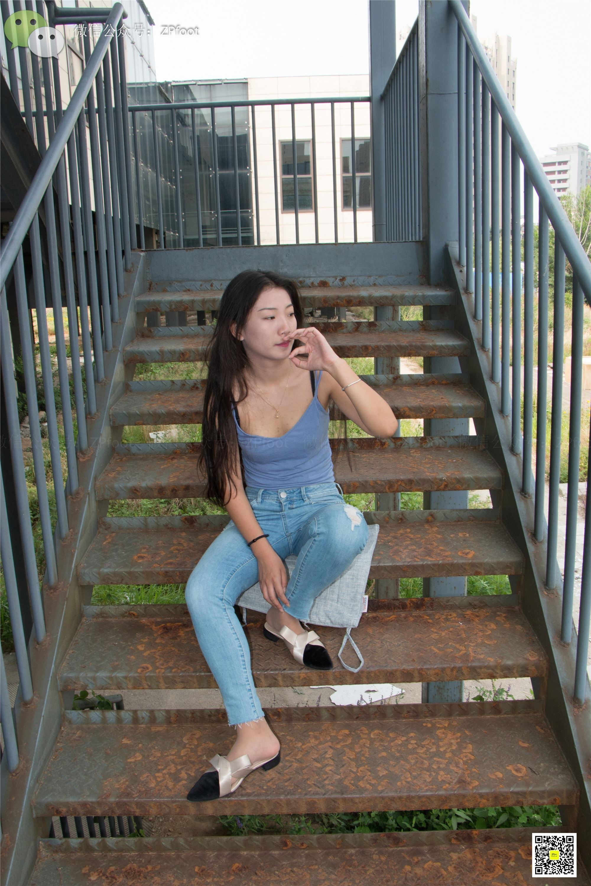 LSS山茶摄影 NO.010 芍药的短丝裸足